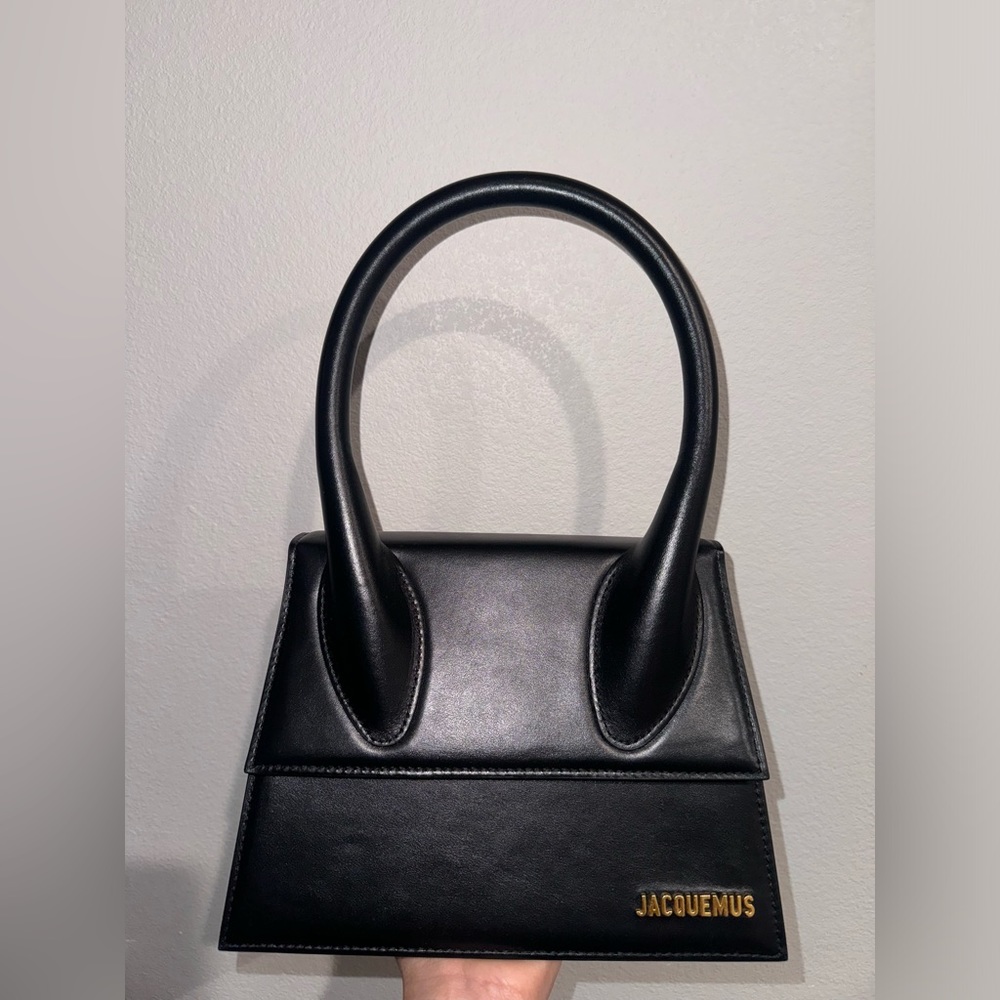100% authentic stylish